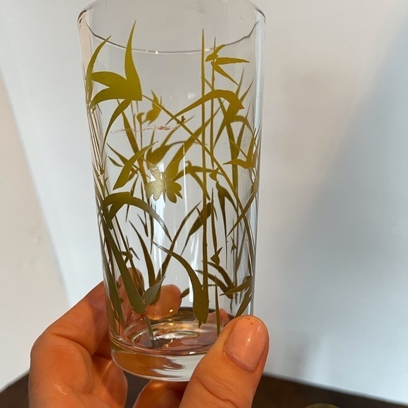 Vintage Butterfly and Bamboo Grass Glass Tumblers - Picture 7 of 10